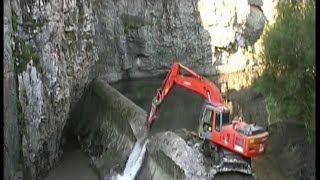 “LA GOTERA” DAM REMOVAL BERNESGA RIVER [upl. by Aleusnoc865]