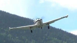 Beechcraft Bonanza approach and landing [upl. by Garald]