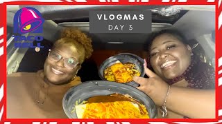 VLOGMAS DAY 3  TRYING ENCHIRITO FROM TACO BELL  DeLexis [upl. by Alver814]